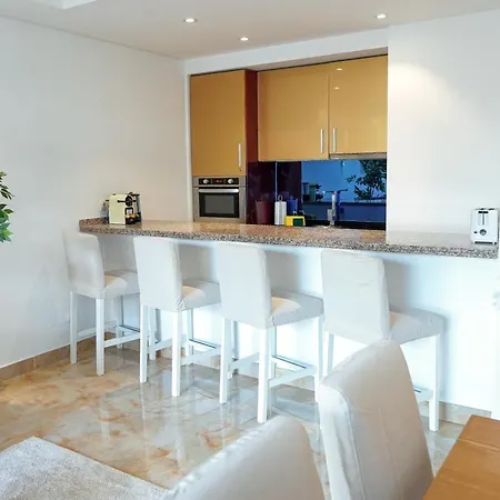 Beautiful And Modern Flat With Pool And Terrace 1 Holiday home San Miguel de Abona